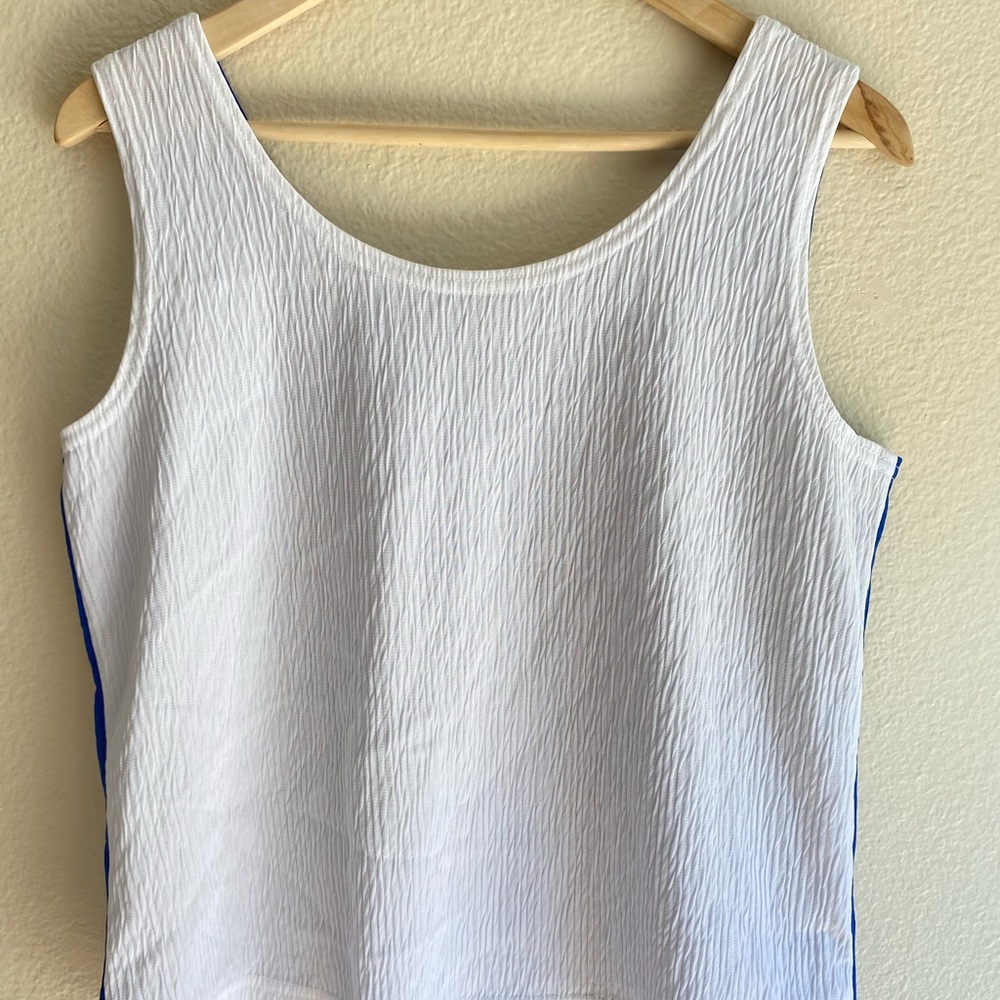 Size S Reversible Tank Top - Picture 3 of 7